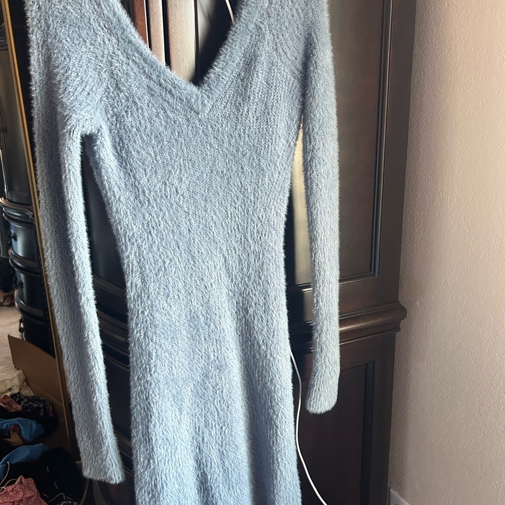 Abercrombie & Fitch Soft Blue Long Sleeve Dress - Picture 4 of 5